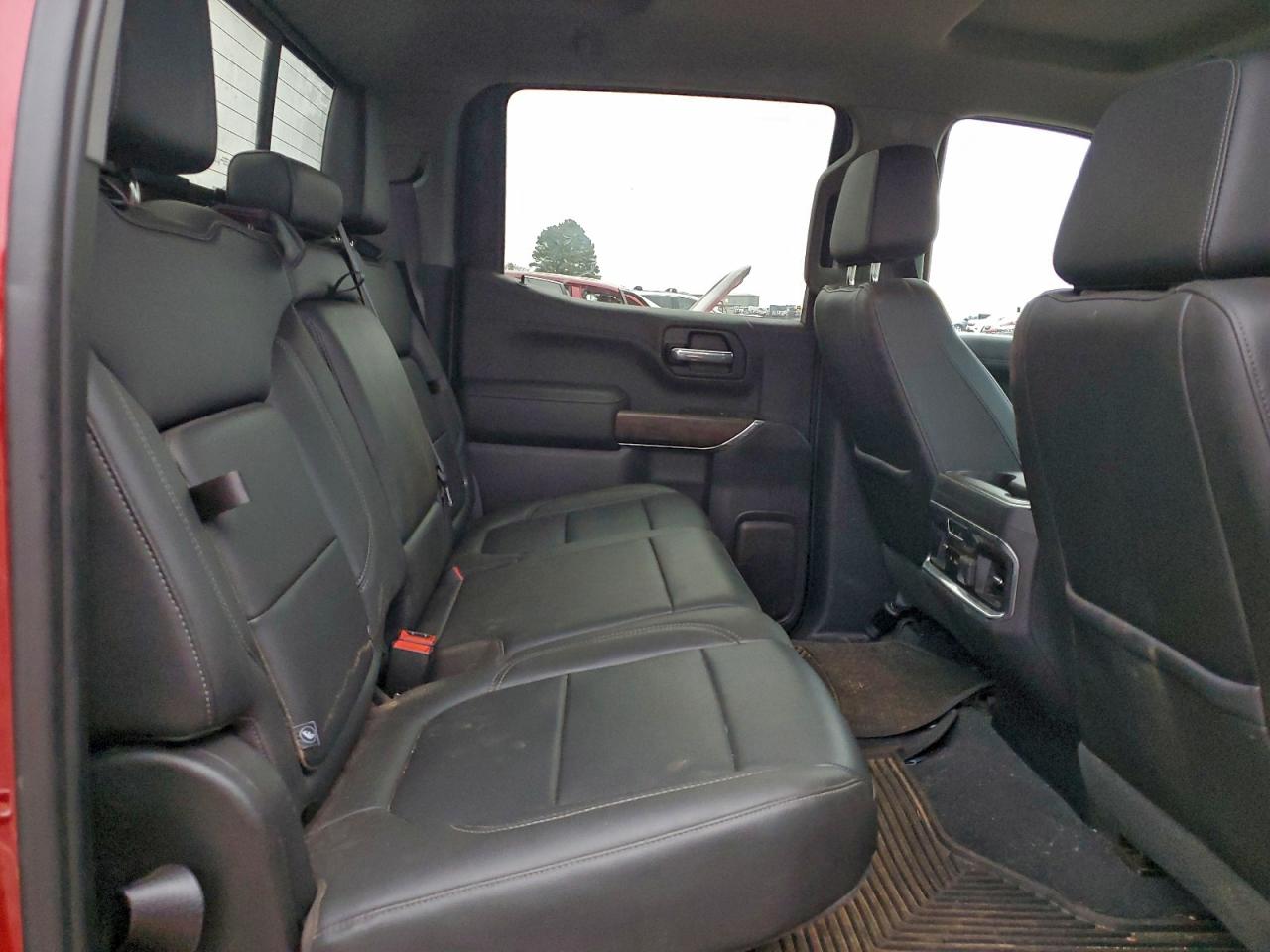 GMC Sierra C1500 Slt Image 6