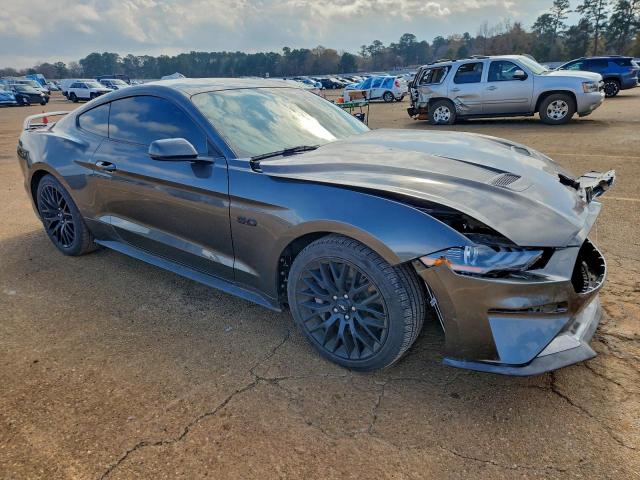 Ford Mustang Gt Image 4