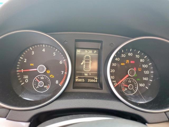 Volkswagen Golf Image 11