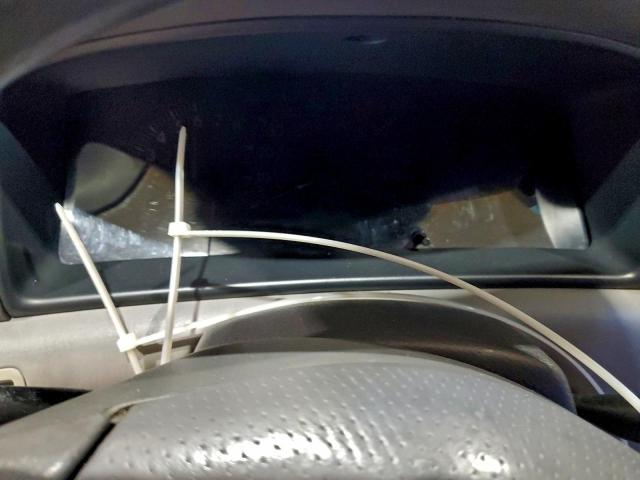 Toyota Corolla Ce Image 3