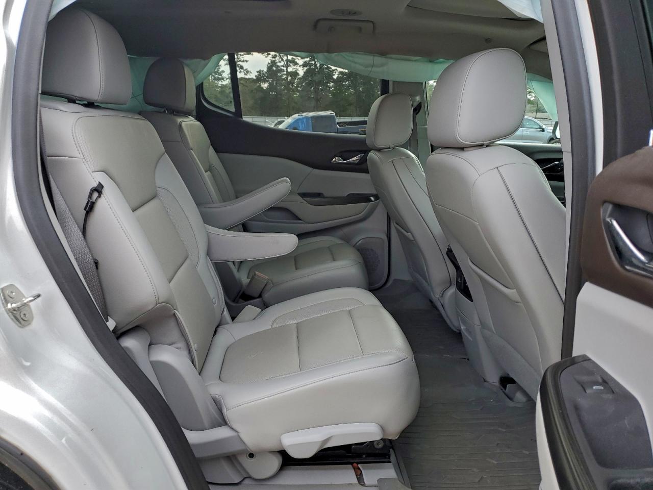 GMC Acadia Slt Image 12