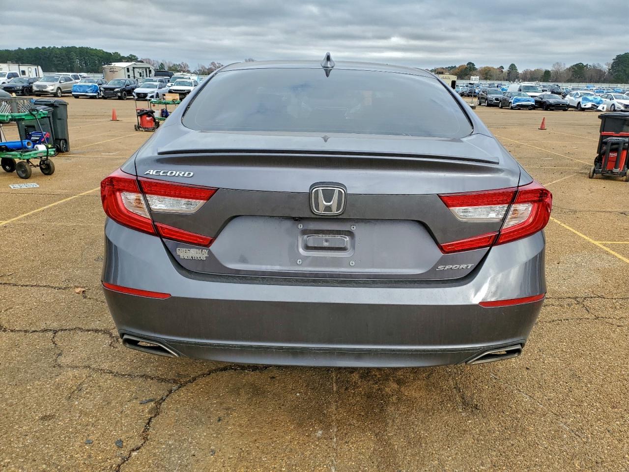 Honda Accord Sport Image 9