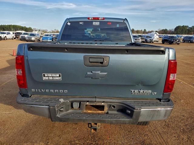 Chevrolet Silverado C1500 Lt Image 3