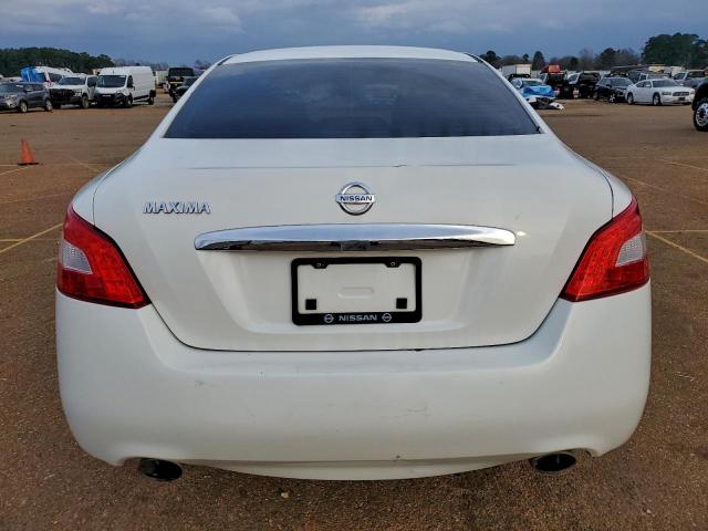 Nissan Maxima S Image 7