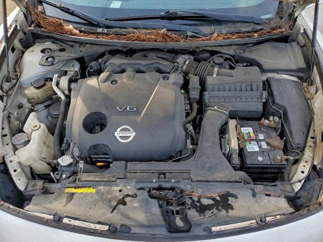 Nissan Maxima S Image 8