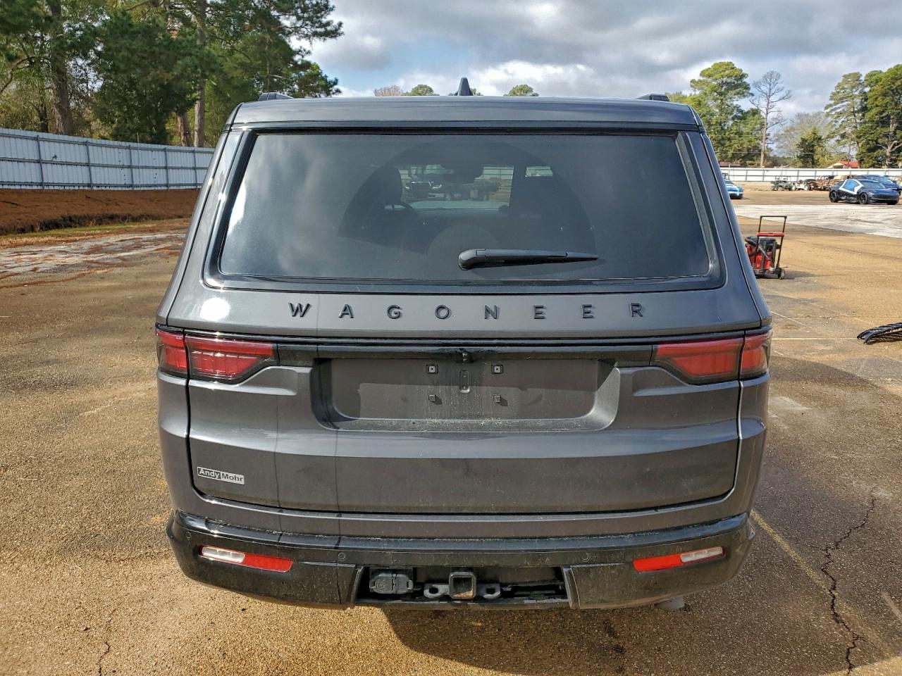 Jeep Wagoneer Series Ii Image 8