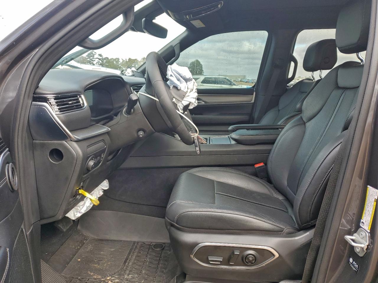 Jeep Wagoneer Series Ii Image 3