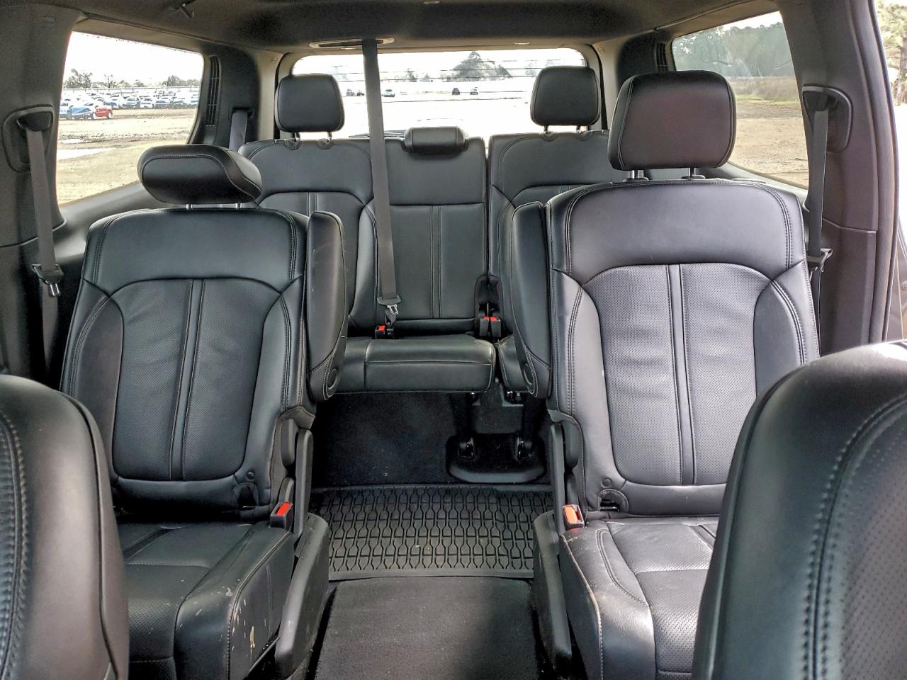 Jeep Wagoneer Series Ii Image 11